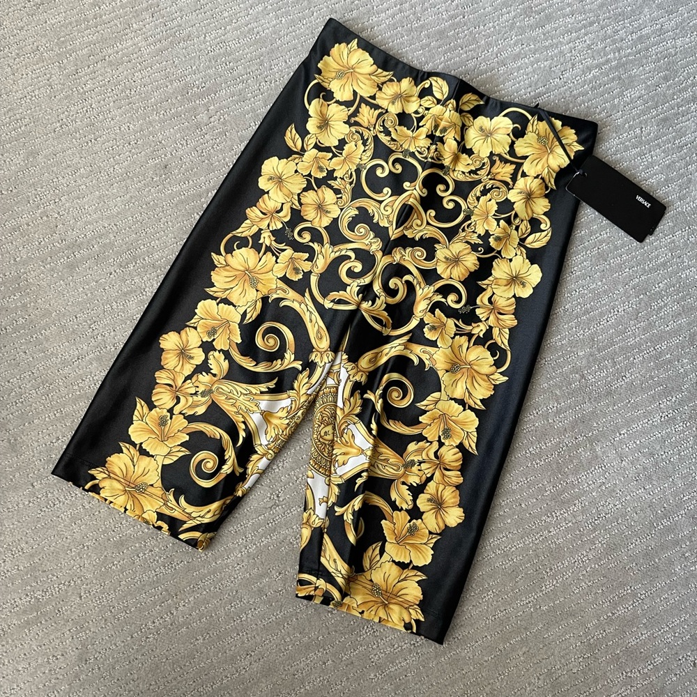 Versace Authentic Brand new Leggings